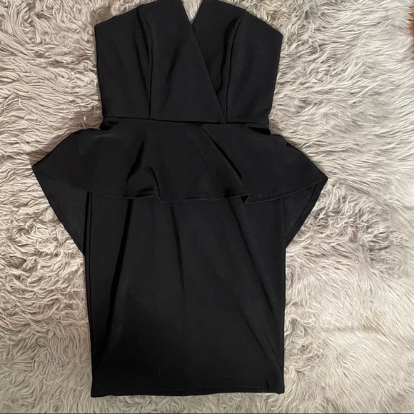 bloom Dresses & Skirts - Black strapless dress
